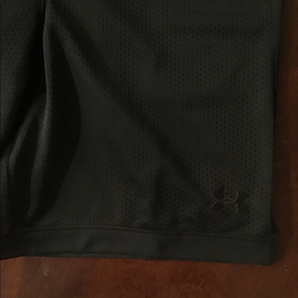 UNDER ARMOUR X PROJECT ROCK BOXING STYLE MESH SHORTS - Picture 2 of 5